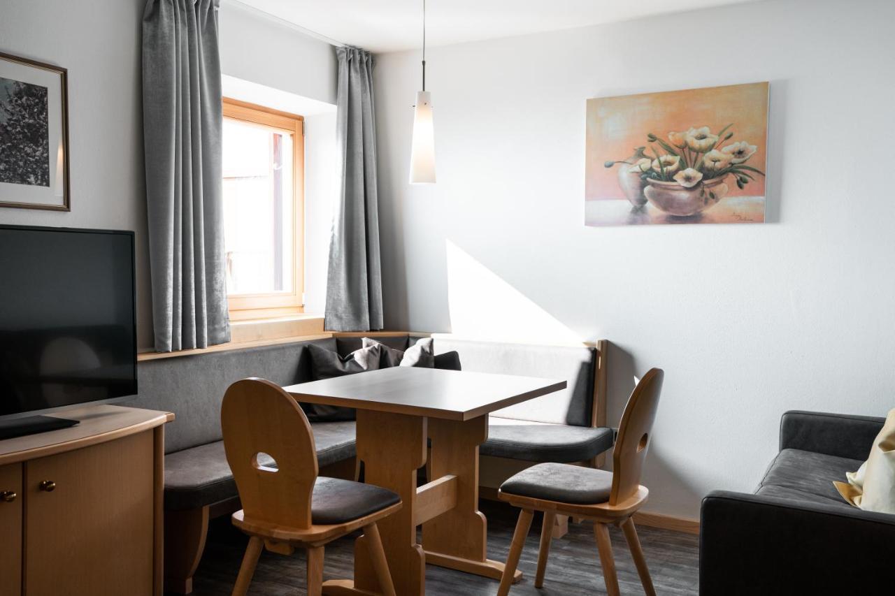 Residence Innerfarmerhof Dorf Tirol Exterior foto